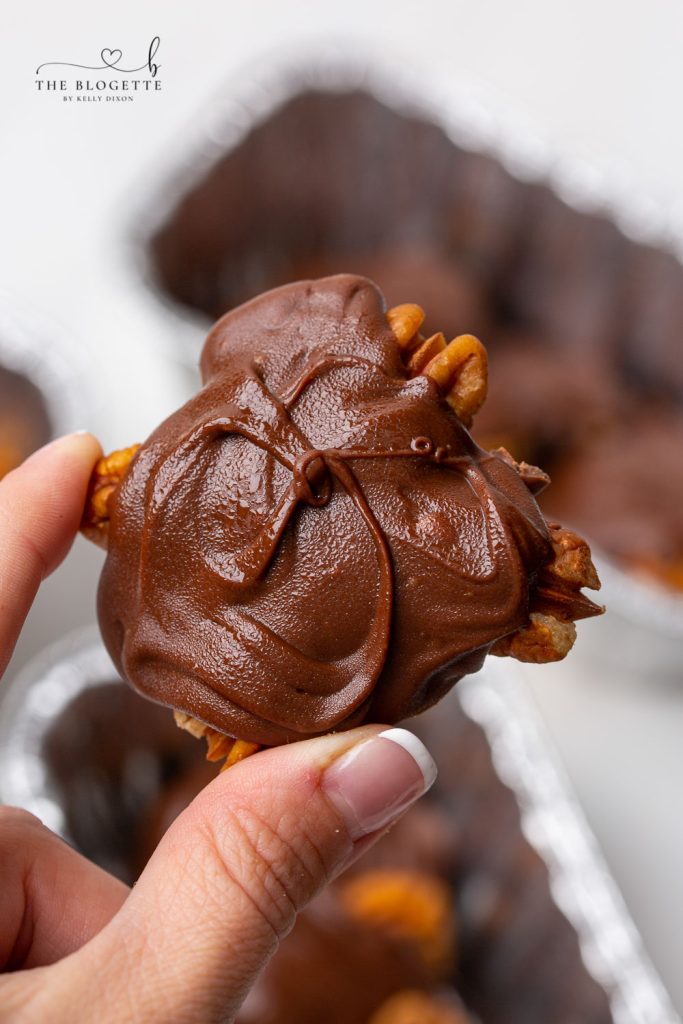 How to Make Chocolate Turtles