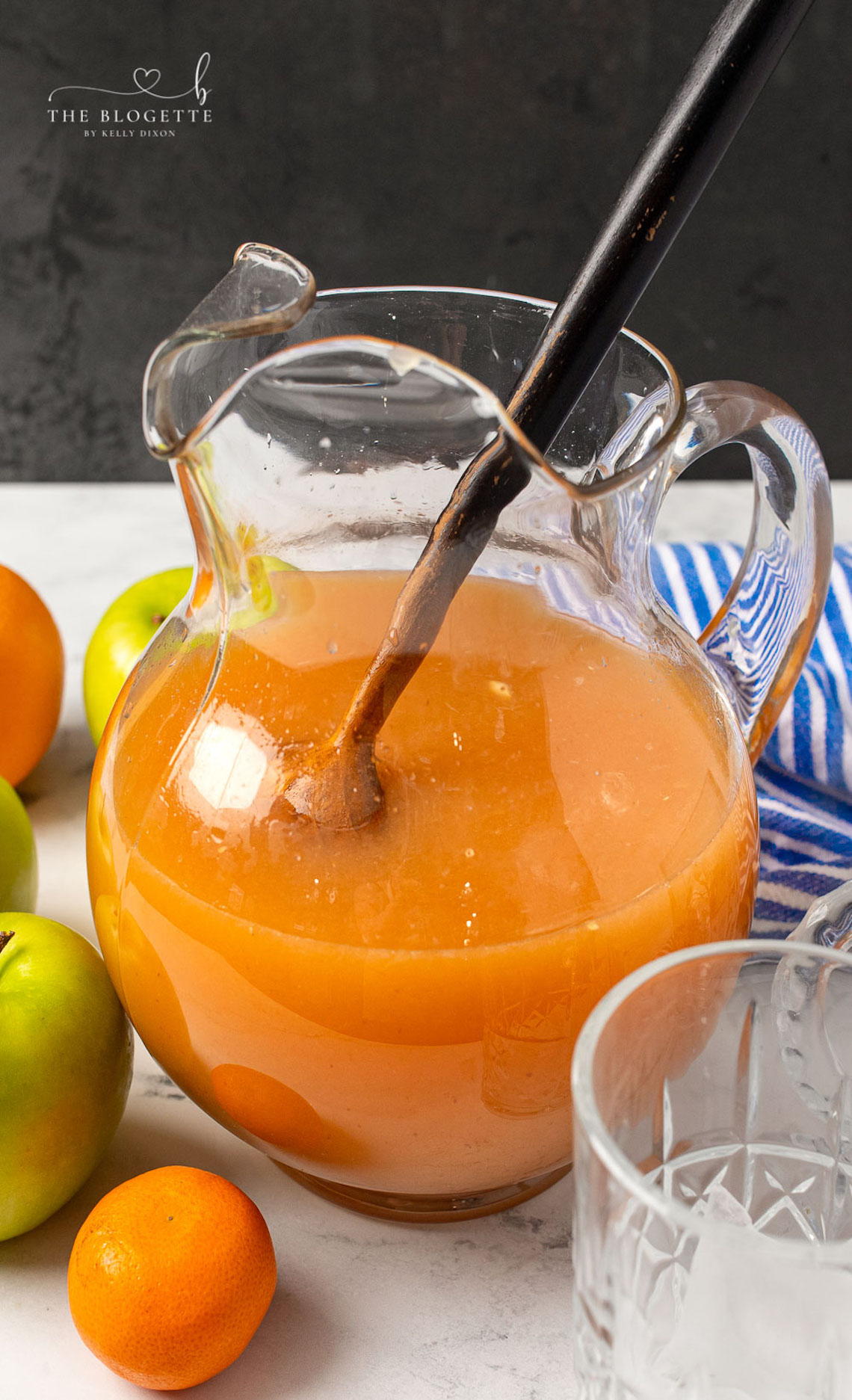 A fun Morning Punch is a perfect way to kick of a special day. This drink is easy to prepare and everyone loves it!