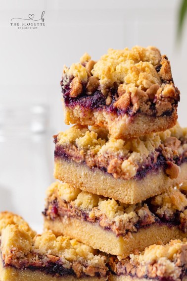 Made with your favorite peanut butter pieces, these Peanut Butter and Jelly Cookie Bars turn a classic sandwich into a yummy cookie treat!