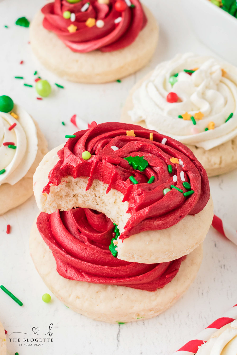 Homemade Lofthouse Christmas Cookies are even better than the delicious ones you buy at the grocery store. So fun to make and decorate!