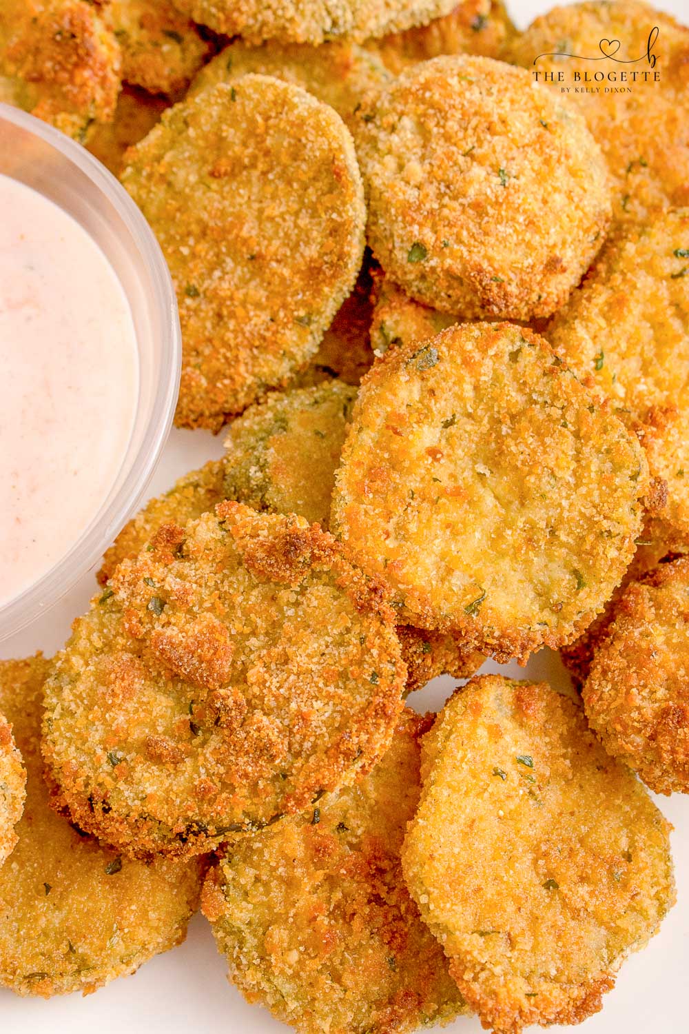 Air Fryer Fried Pickles: A delicious and easy recipe for crispy dill pickle chips cooked to perfection in the air fryer.