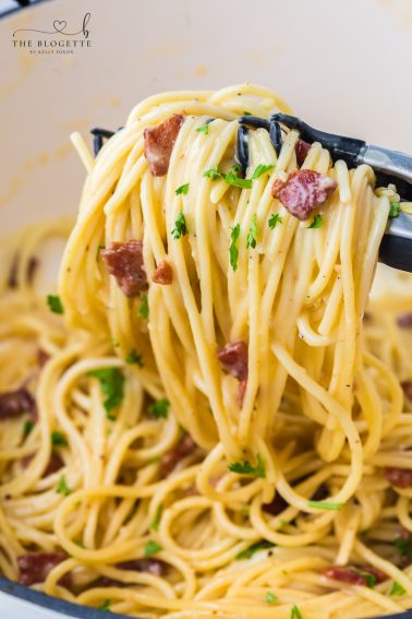 30-minute Spaghetti Carbonara is an Italian pasta dish made with eggs, cheese, bacon, and garlic. So comforting and easy to make!
