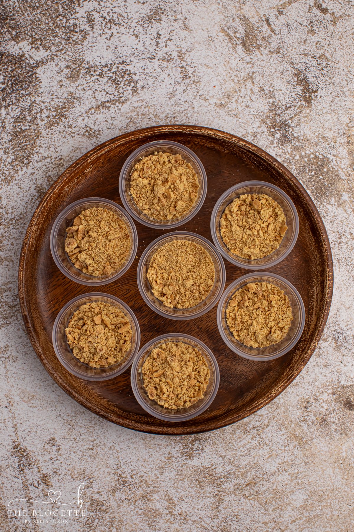 Graham cracker layer